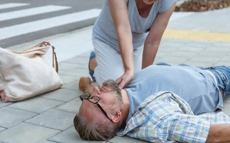  Cardiac Arrest at Home: How to Prepare Your Family
